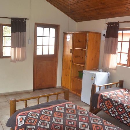 Bushbaby Lodge & Camping Hluhluwe Phòng bức ảnh