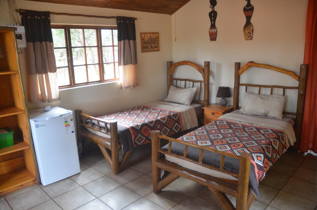 Bushbaby Lodge & Camping Hluhluwe Phòng bức ảnh